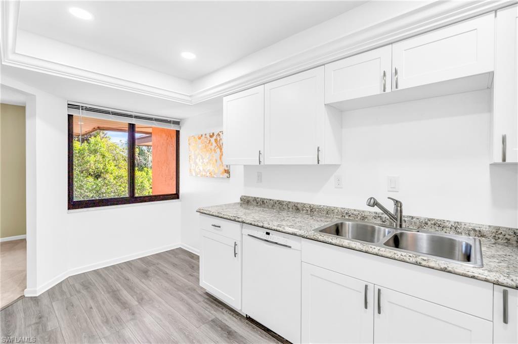 TROPIC SCHOONER APTS - Residential