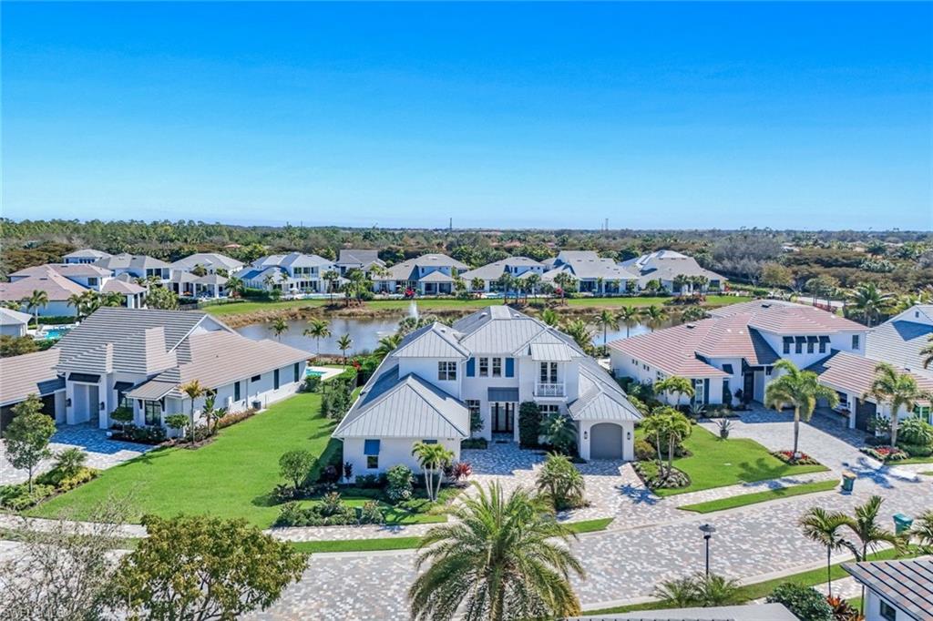 THE ENCLAVE OF DISTINCTION - Residential