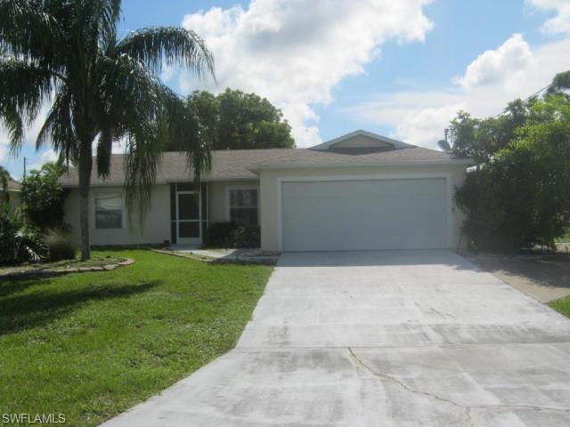 ATTENTION INVESTORS - great rental opportunity!  This home has tile throughout the living area, master, and wet areas, carpet in two of the bedrooms, French doors in master and living room, split bedrooms, open concept, vaulted ceilings, dimensional shingles, shutters, covered lanai the length of the house, fenced yard, all in a neighborhood filled with beautiful homes!  Don't delay, this wont last! This was an estate situation and the seller is offering this home as a cash only purchase.