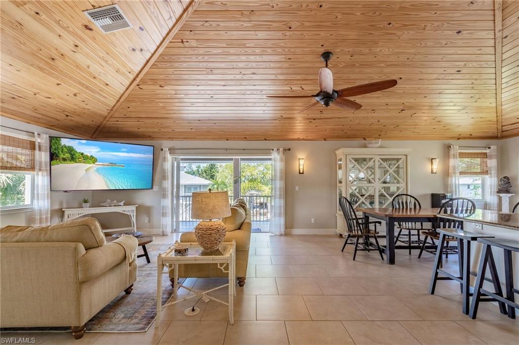 PINE ISLAND - Residential