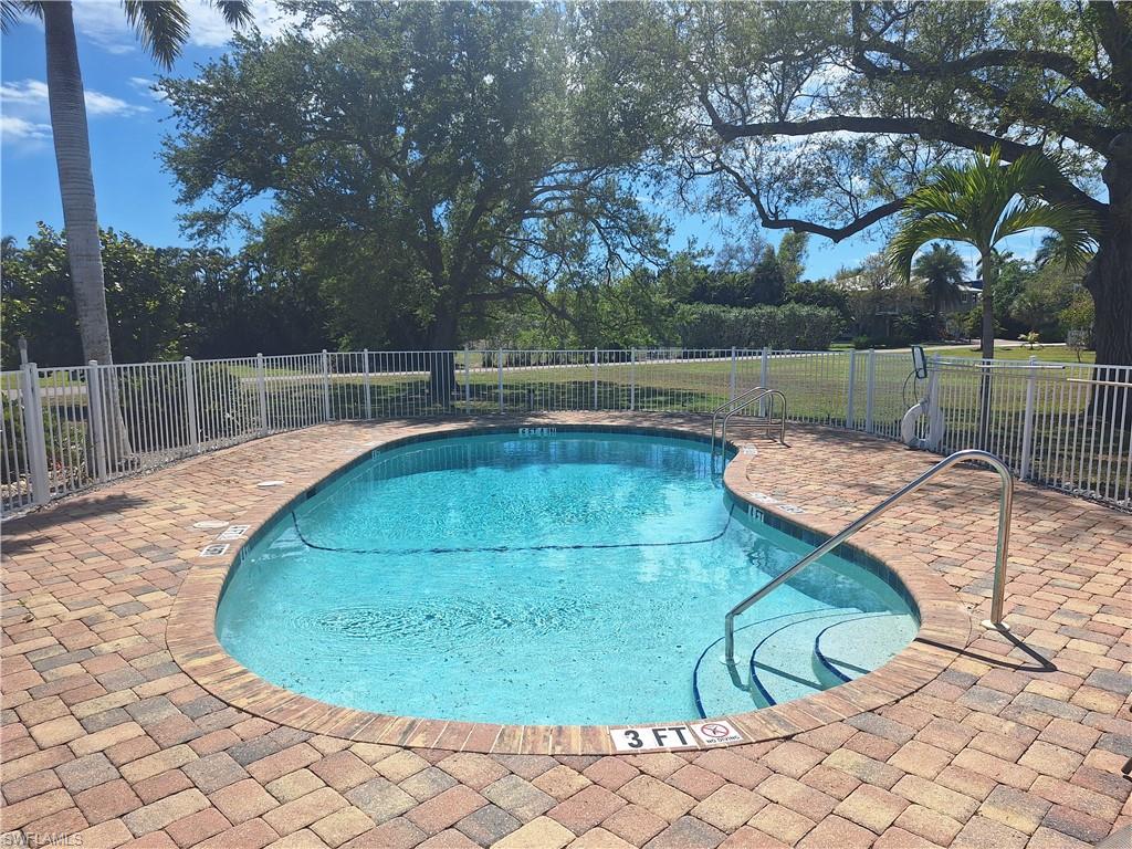 PINE ISLAND - Residential