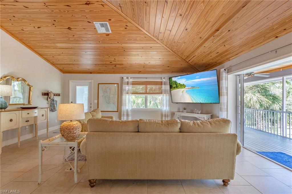 PINE ISLAND - Residential