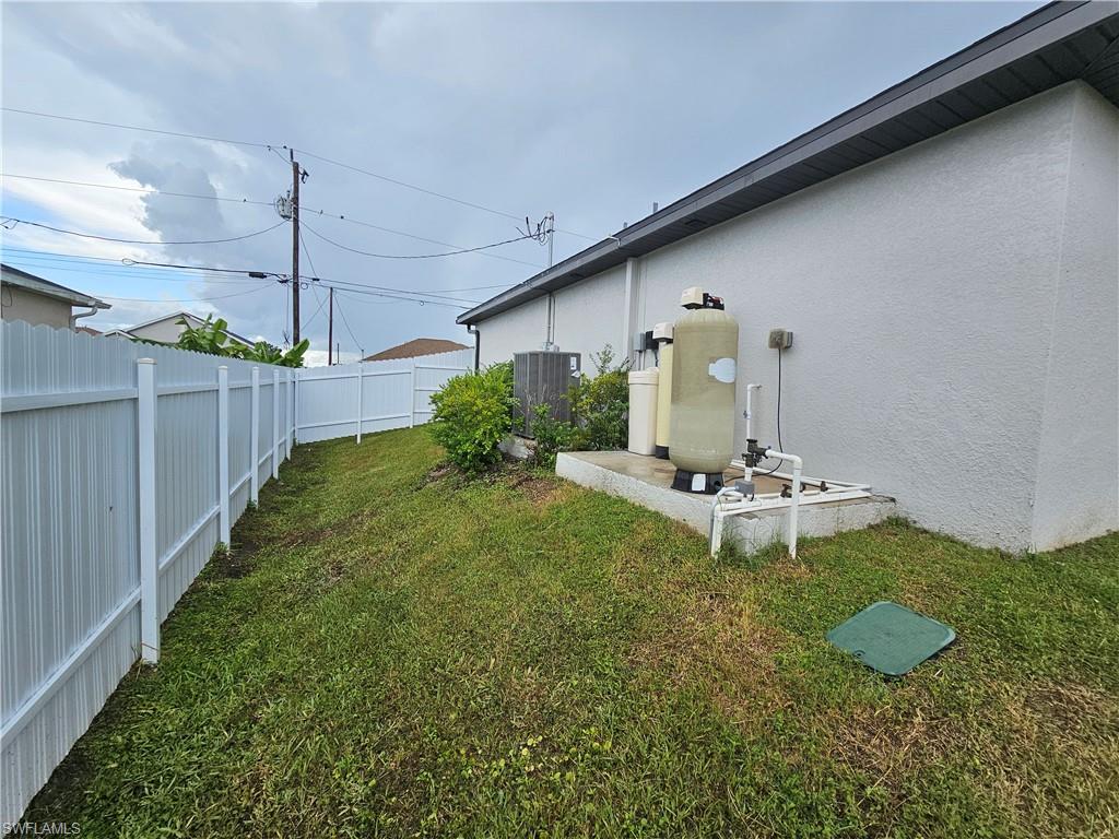 CAPE CORAL - Residential Lease