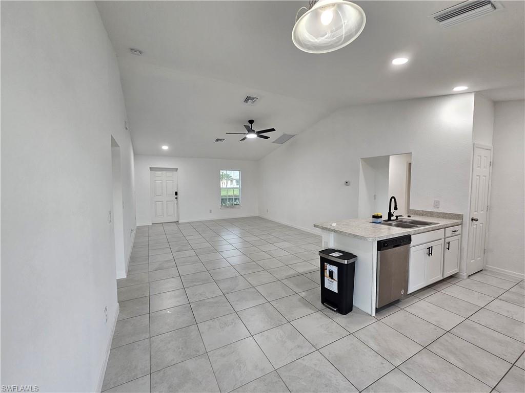 CAPE CORAL - Residential Lease