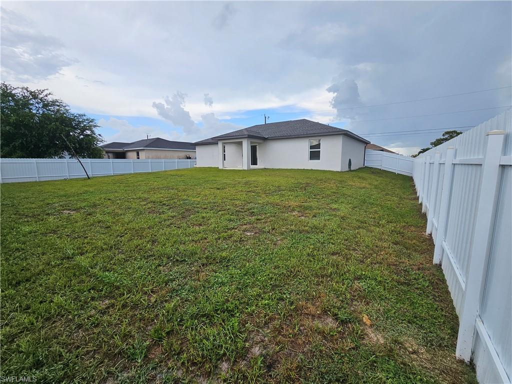 CAPE CORAL - Residential Lease