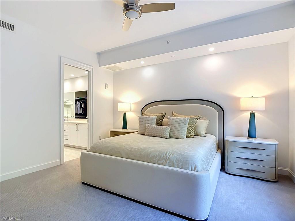 ELEVEN ELEVEN CENTRAL - Residential