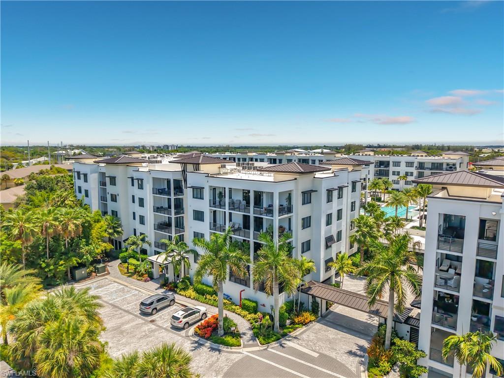 ELEVEN ELEVEN CENTRAL - Residential