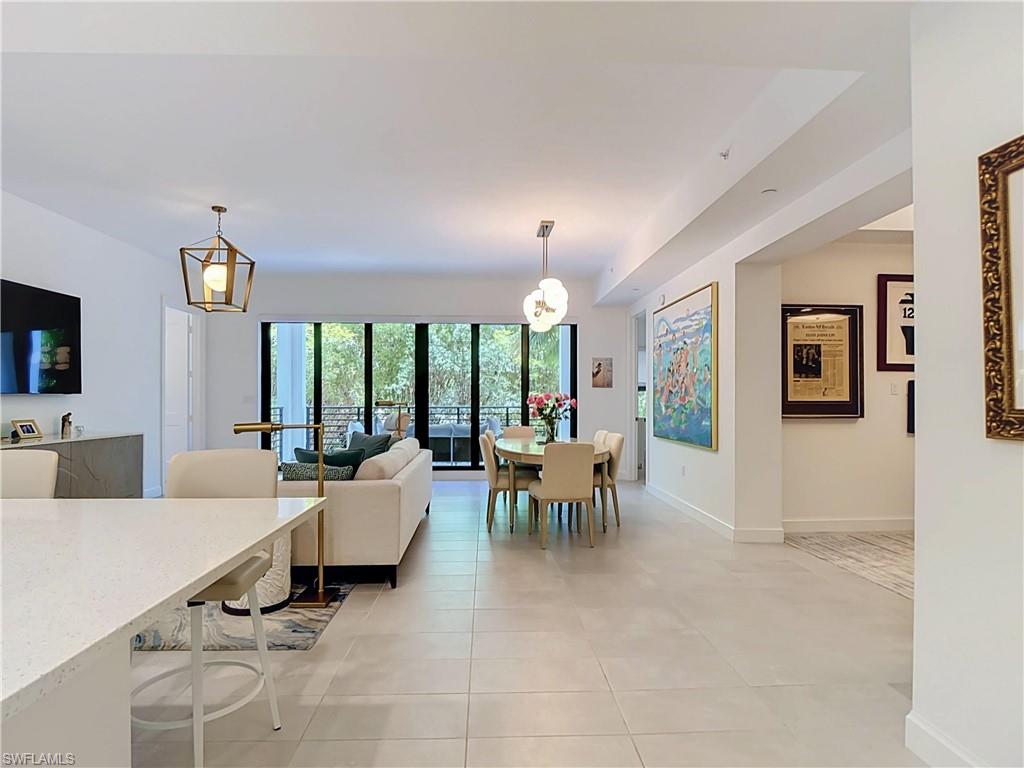 ELEVEN ELEVEN CENTRAL - Residential