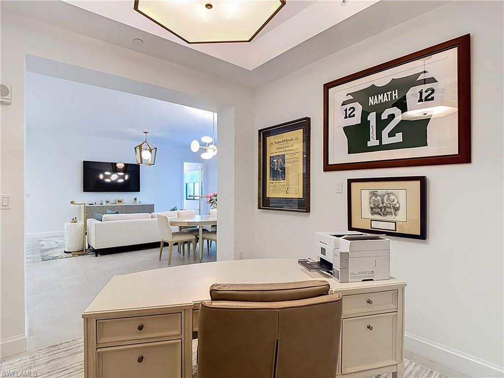 ELEVEN ELEVEN CENTRAL - Residential