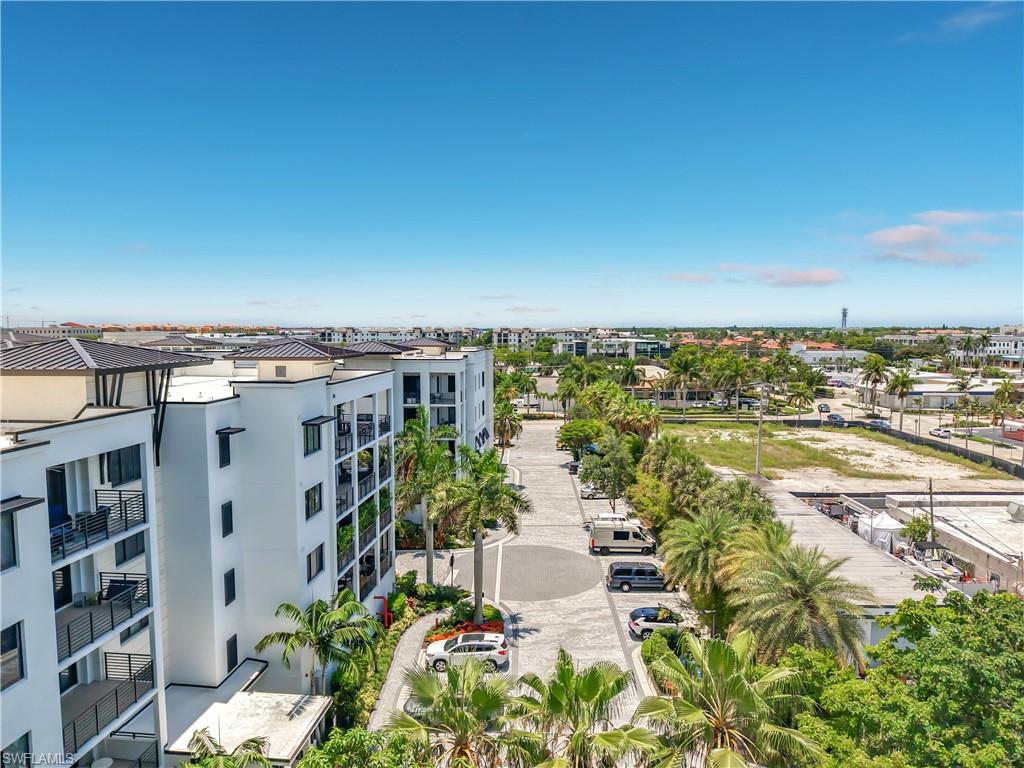 ELEVEN ELEVEN CENTRAL - Residential