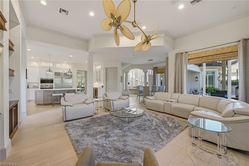 BAY COLONY SHORES - Residential