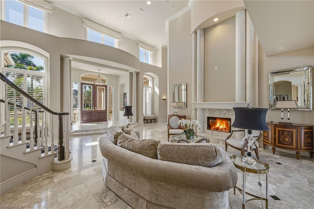 BAY COLONY SHORES - Residential