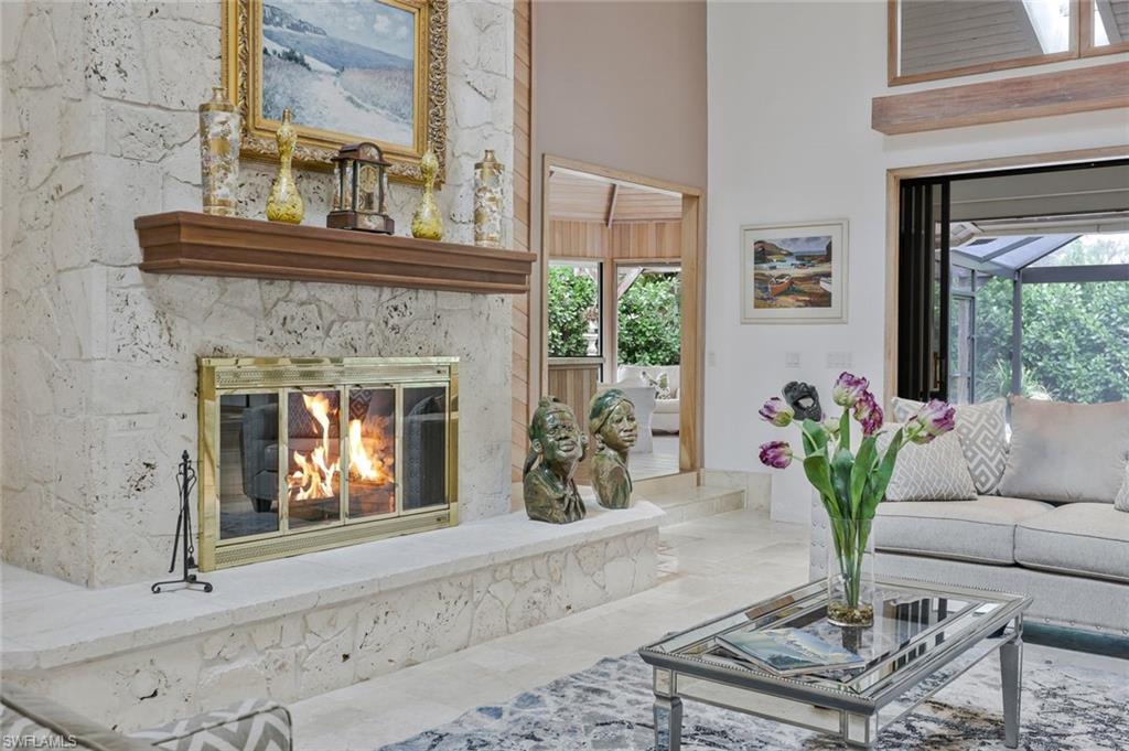 PELICAN BAY WOODS - Residential