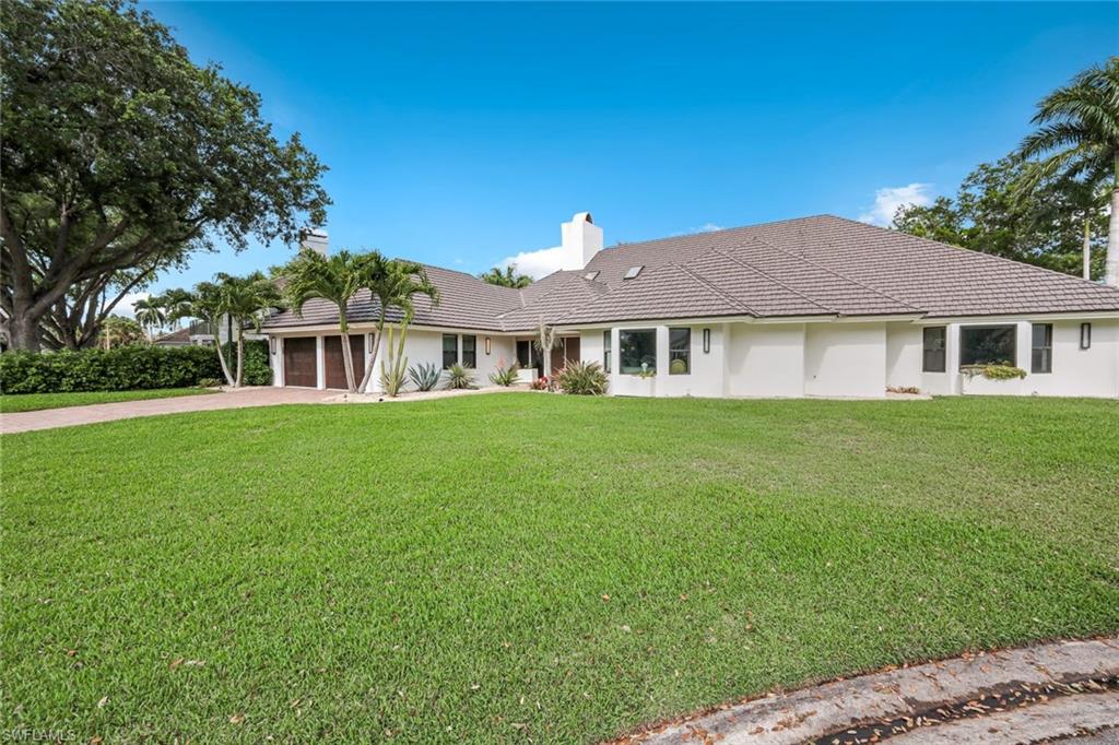 PELICAN BAY WOODS - Residential