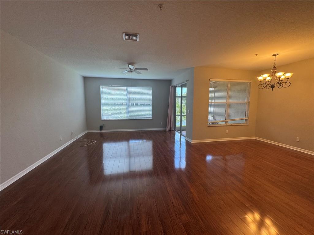 MARIPOSA - Residential Lease