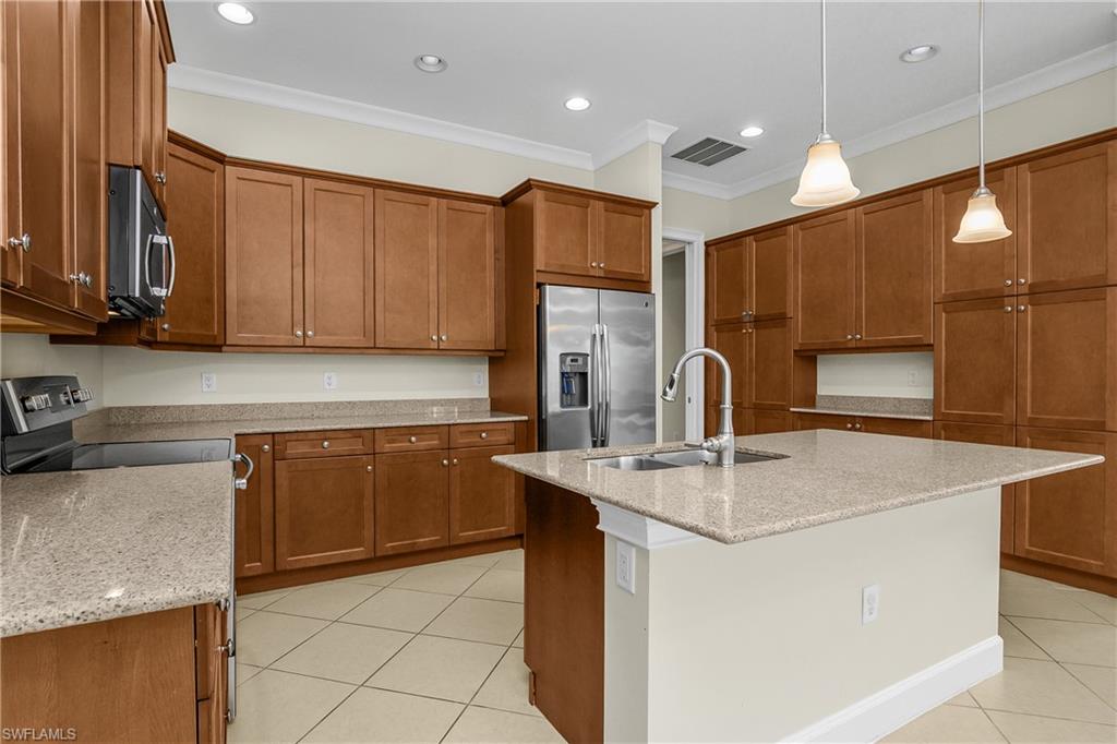 ISLES OF COLLIER PRESERVE - Residential Lease