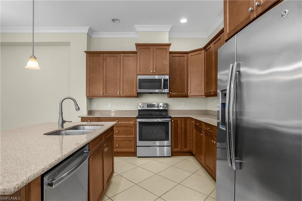 ISLES OF COLLIER PRESERVE - Residential Lease