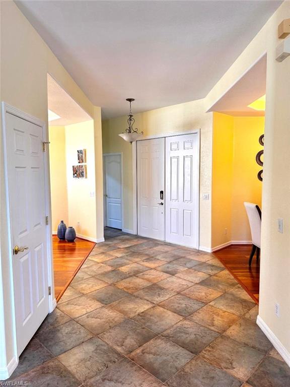 CORAL LAKES - Residential