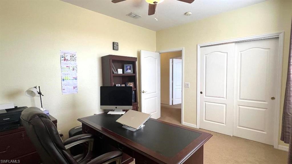 CORAL LAKES - Residential
