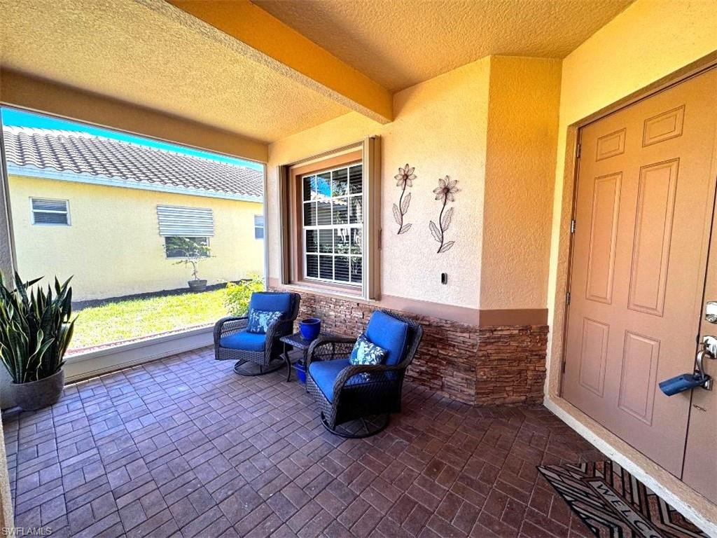CORAL LAKES - Residential