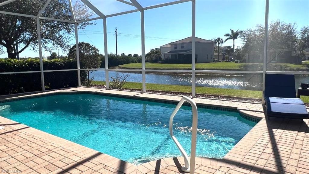 CORAL LAKES - Residential