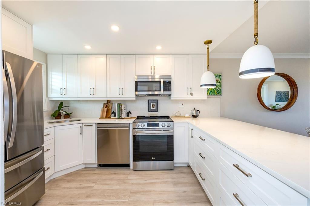 HIGH POINT COUNTRY CLUB - Residential