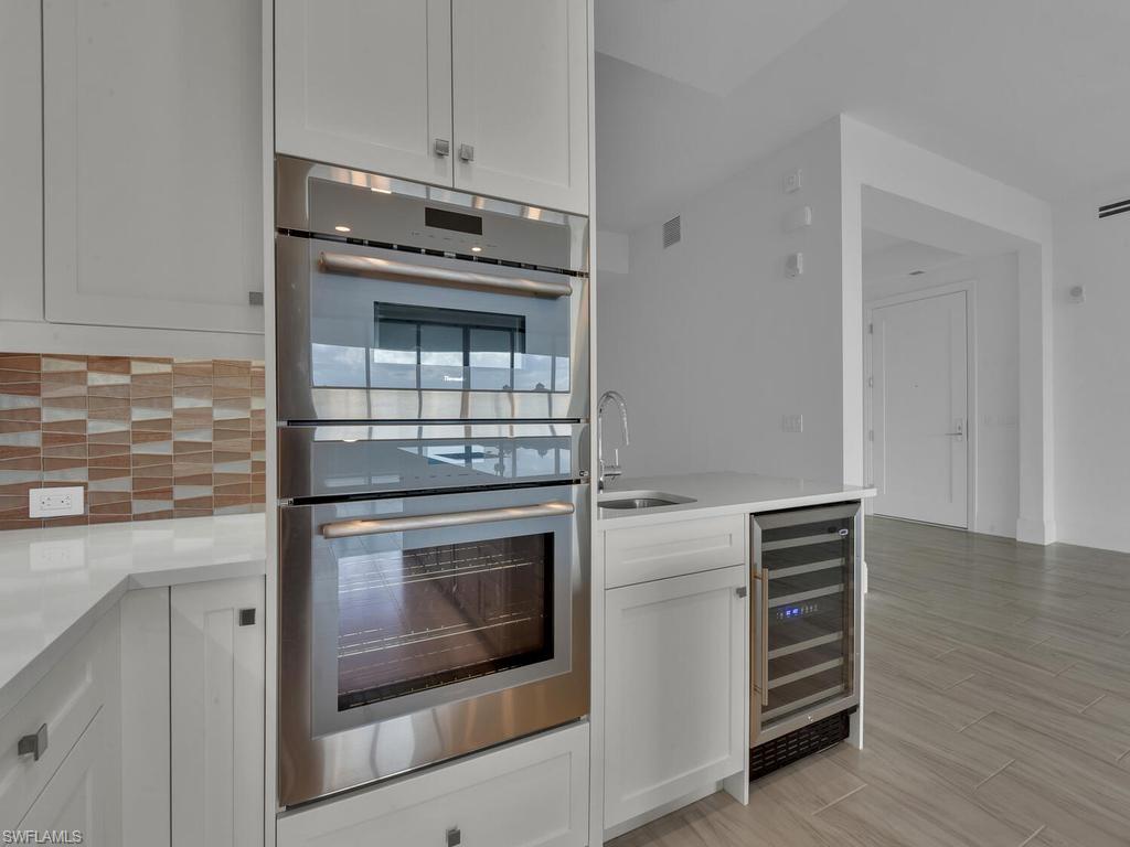 INFINITY AT THE COLONY - Residential Lease