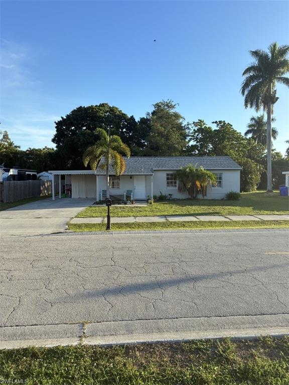COUNTRY CLUB HOMES - Residential
