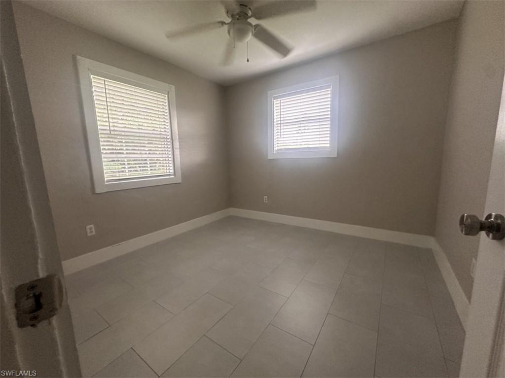 COUNTRY CLUB HOMES - Residential