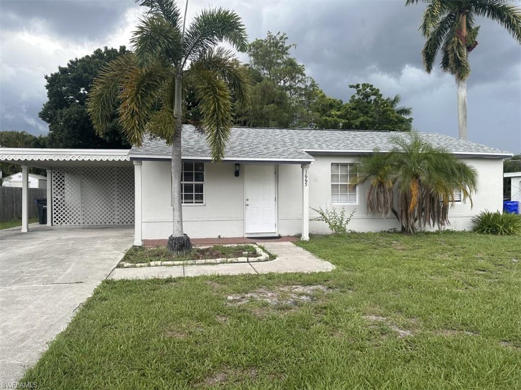 COUNTRY CLUB HOMES - Residential