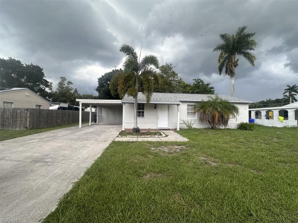 COUNTRY CLUB HOMES - Residential
