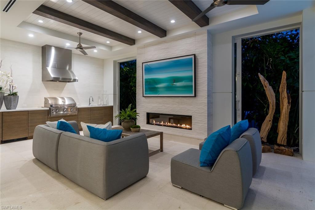 OLDE NAPLES - Residential
