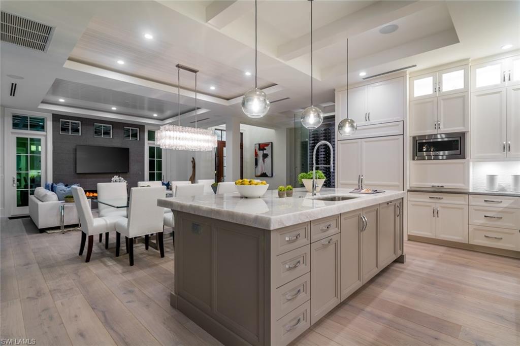 OLDE NAPLES - Residential