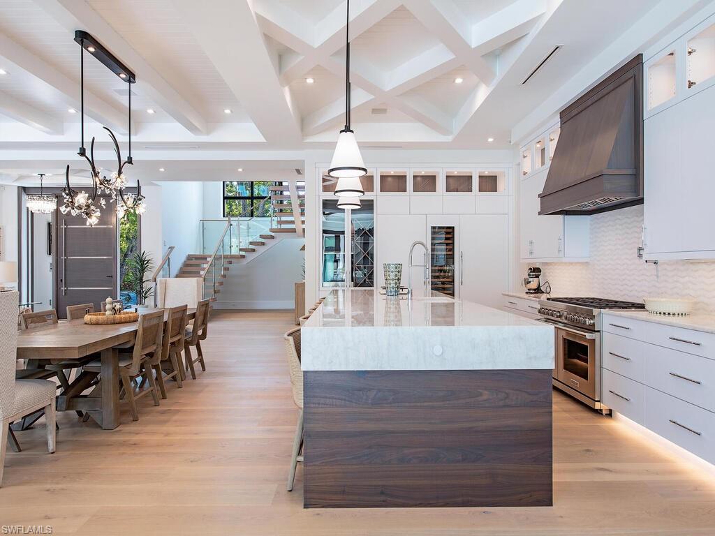AQUALANE SHORES - Residential