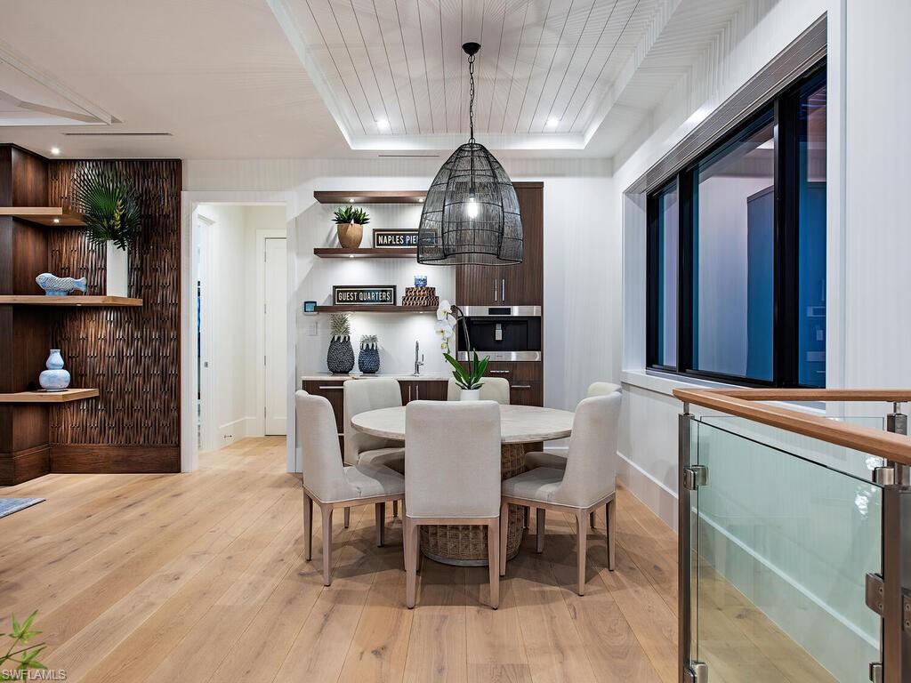 AQUALANE SHORES - Residential