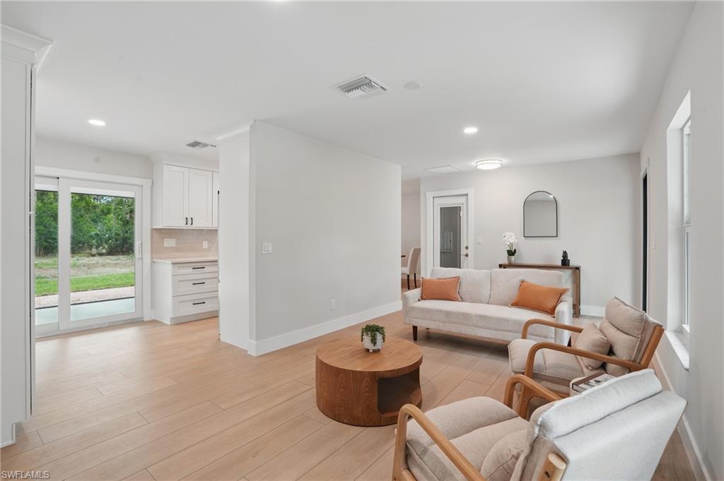 LOGAN WOODS - Residential