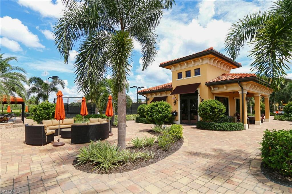 BONITA NATIONAL GOLF AND COUNTRY CLUB - Residential
