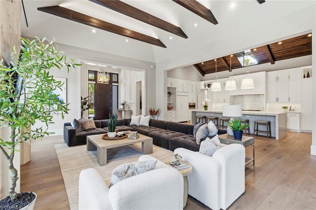 PARK SHORE - Residential