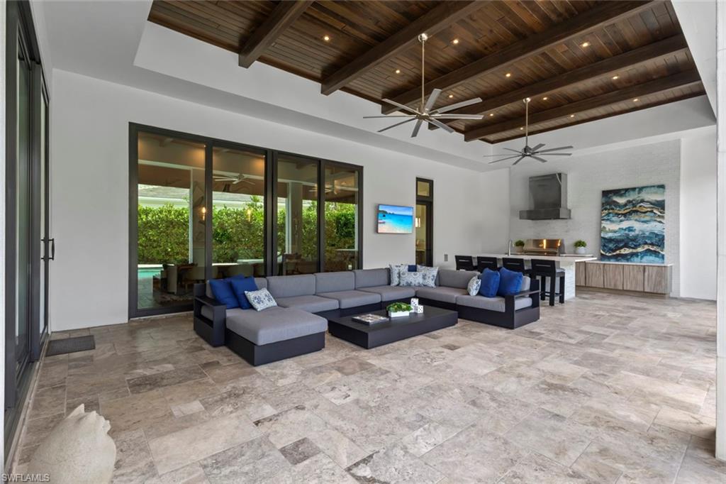 PARK SHORE - Residential