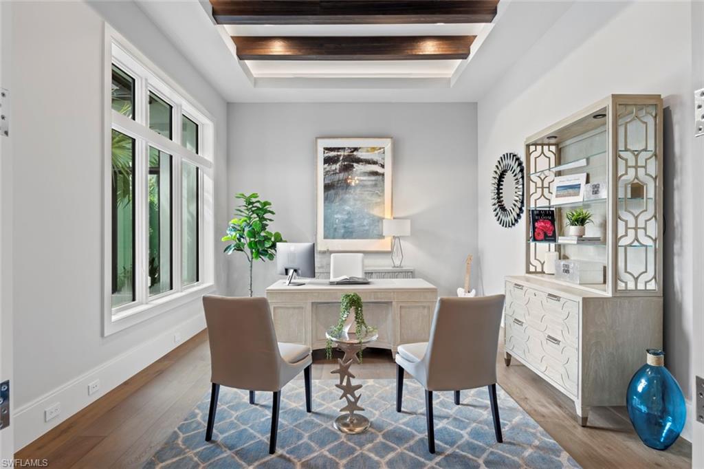 PARK SHORE - Residential