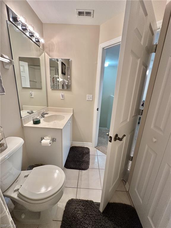 FOREST LAKE TOWNHOMES - Residential Lease