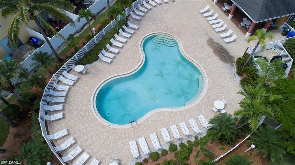 FOREST LAKE TOWNHOMES - Residential Lease
