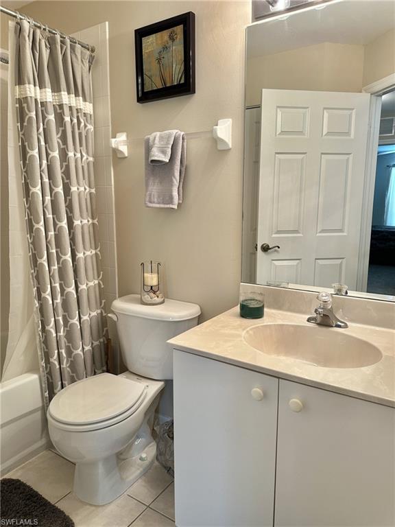 FOREST LAKE TOWNHOMES - Residential Lease