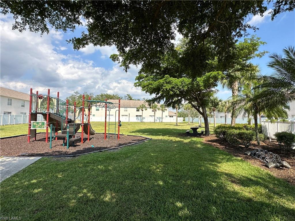 FOREST LAKE TOWNHOMES - Residential Lease