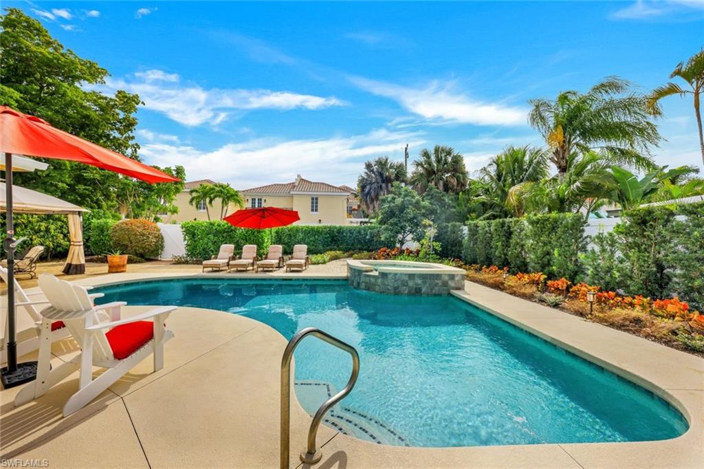 OLDE NAPLES - Residential