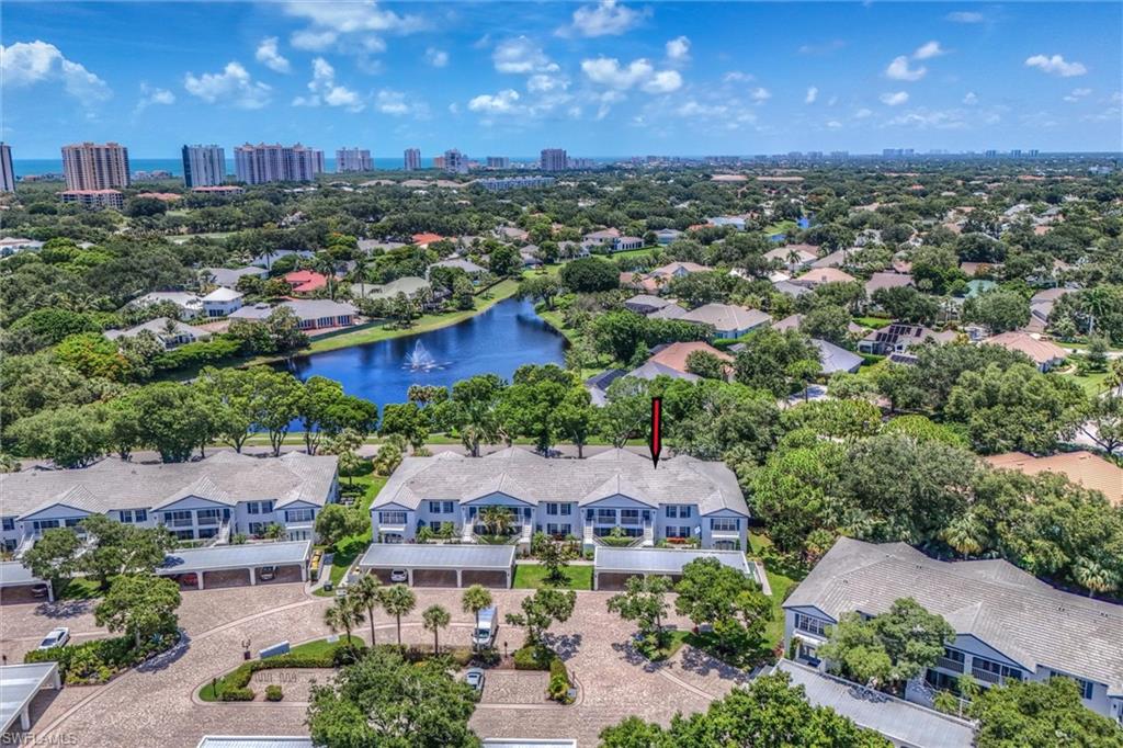 LAUREL OAKS AT PELICAN BAY - Residential