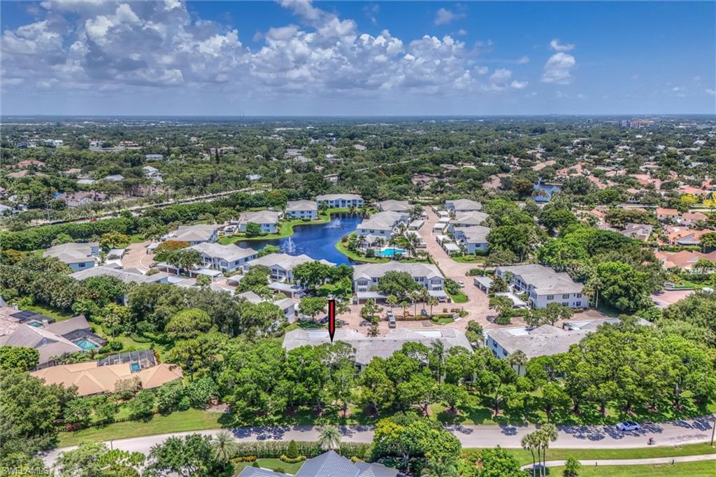 LAUREL OAKS AT PELICAN BAY - Residential