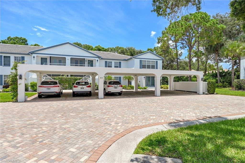 LAUREL OAKS AT PELICAN BAY - Residential