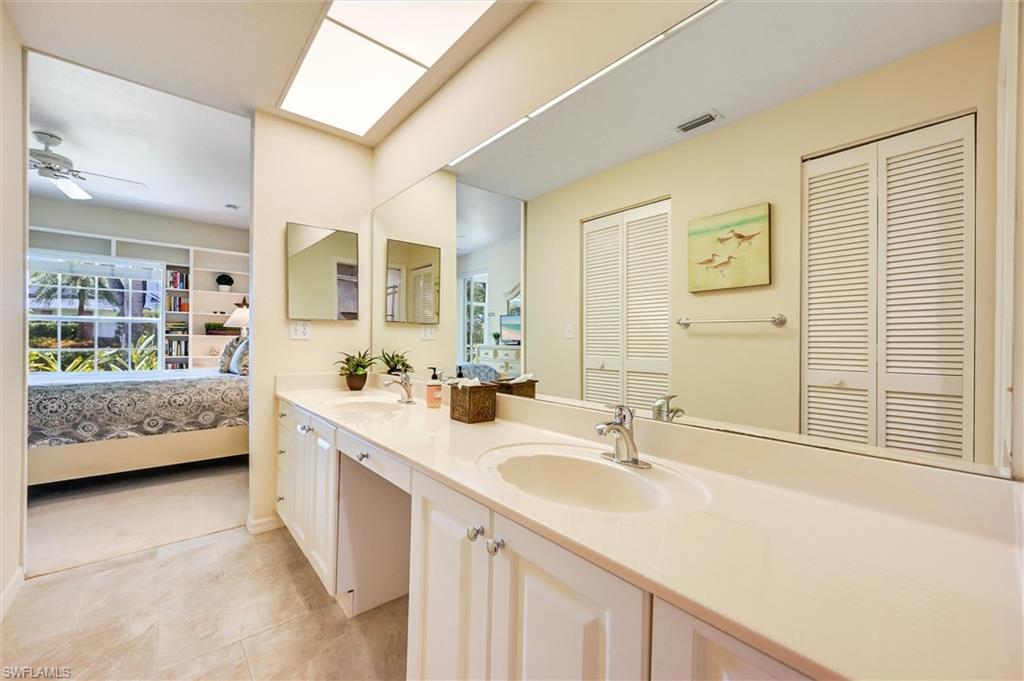 LAUREL OAKS AT PELICAN BAY - Residential