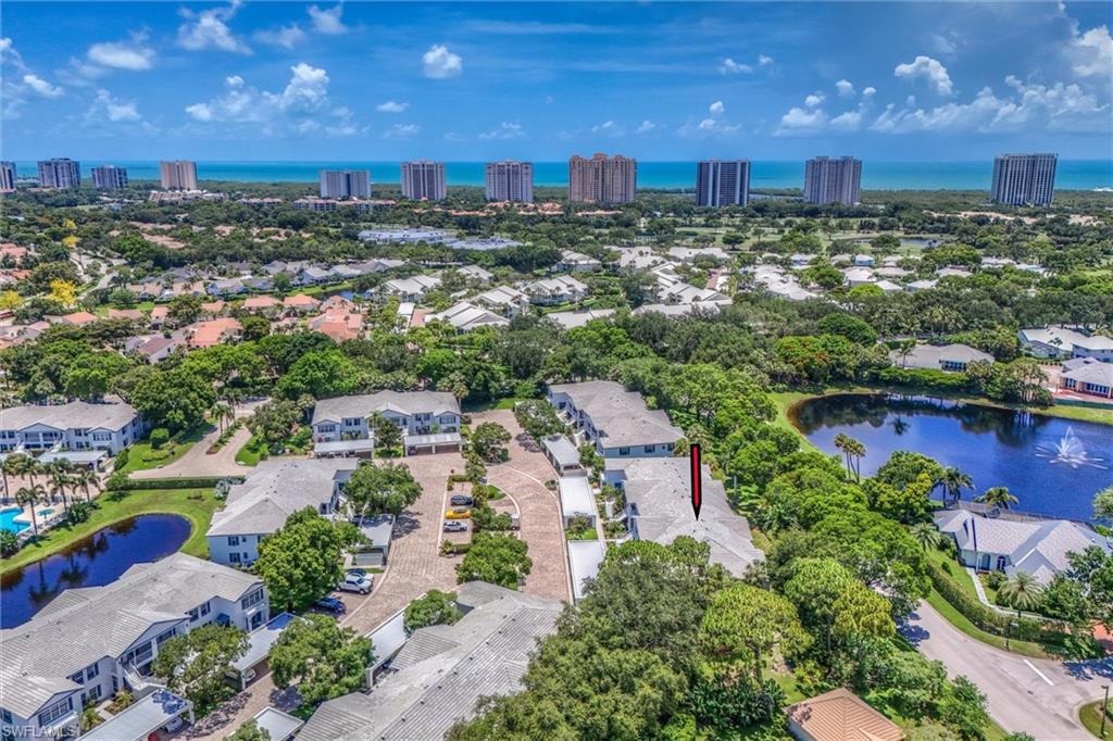 LAUREL OAKS AT PELICAN BAY - Residential